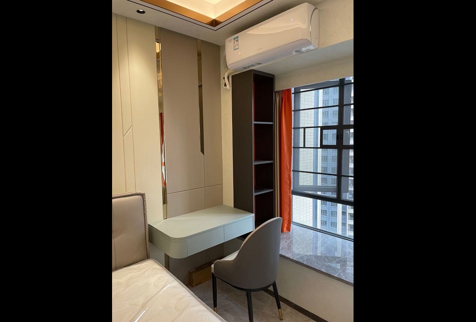 Bedroom Real Shot Photos - OLEE Custom Real Installation